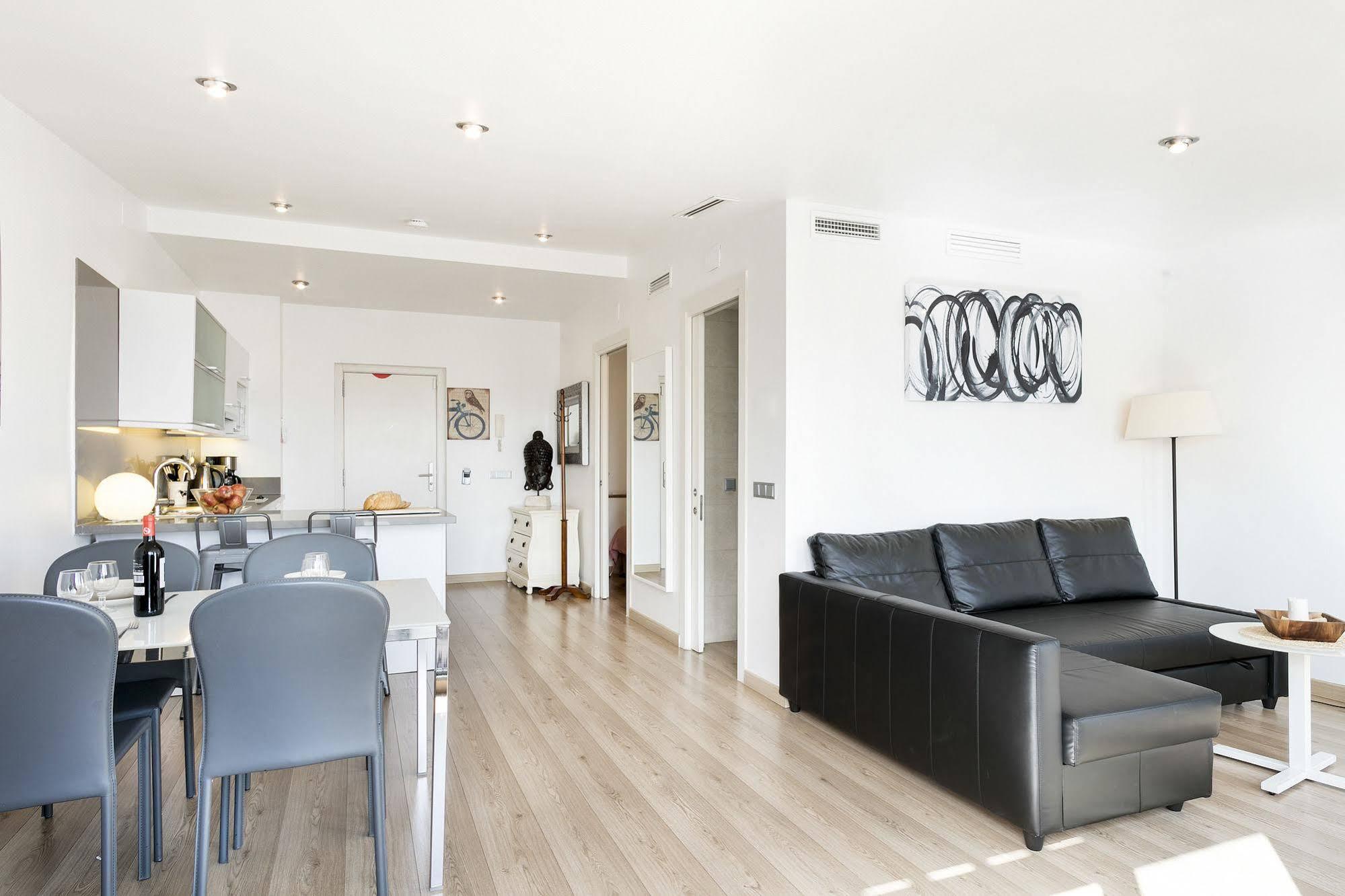 Apartament Aspasios Ramblas *